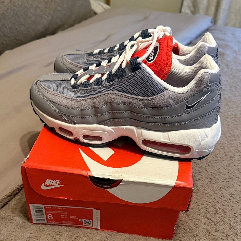 Nike Air Max 95 Gray and Red Shoes